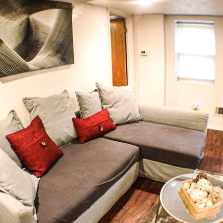 1 Bed Apt - Amazing Location 1 Block To Carson St Pittsburgh Esterno foto