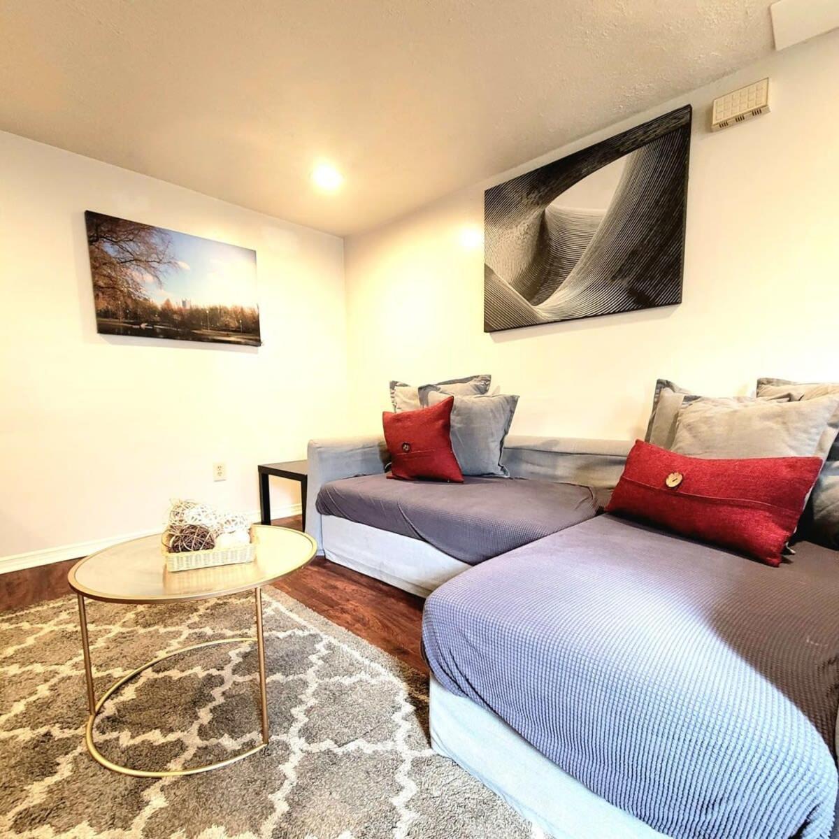 1 Bed Apt - Amazing Location 1 Block To Carson St Pittsburgh Esterno foto